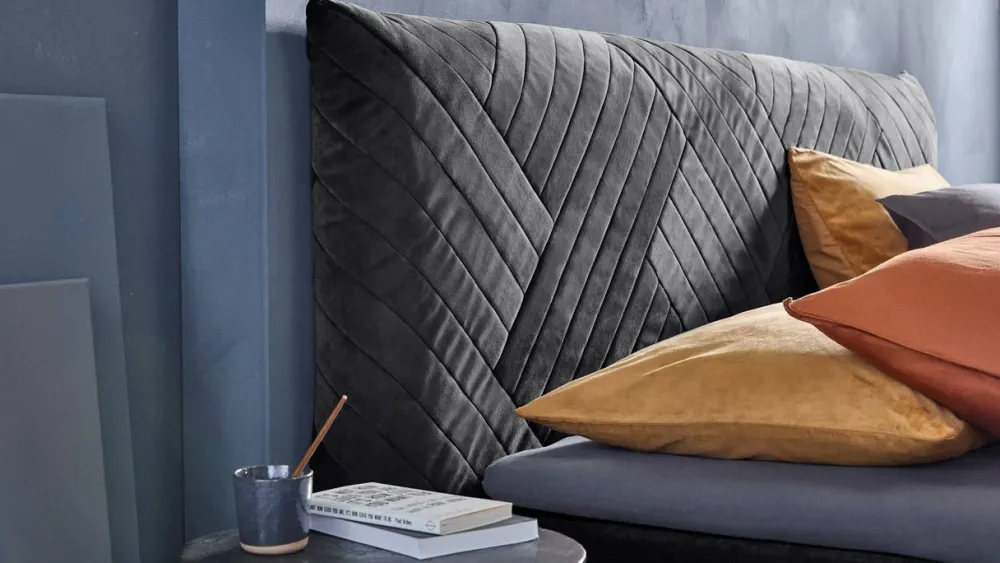 B Bright Sapphire (180X200 Cm)