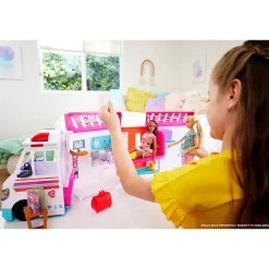 Barbie 2-In-1 Speelset Ambulance En Kliniek