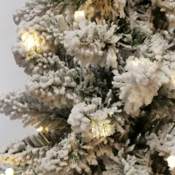 Outlet Black Box Trees Verlichte Kerstboom Jurva (H185 X O61 Cm)