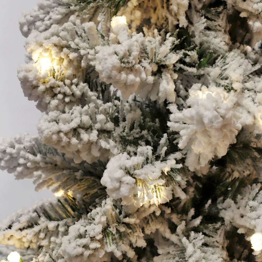 Outlet Black Box Trees Verlichte Kerstboom Jurva (H185 X O61 Cm)