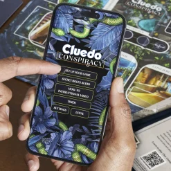 Hasbro Gaming Cluedo Conspiracy