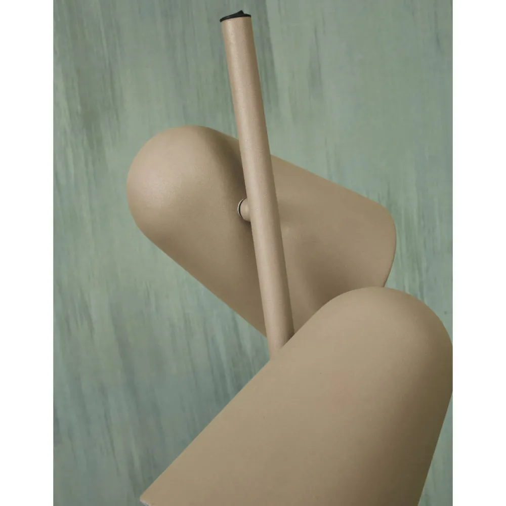 Online it's about RoMi Vloerlamp Salamanca