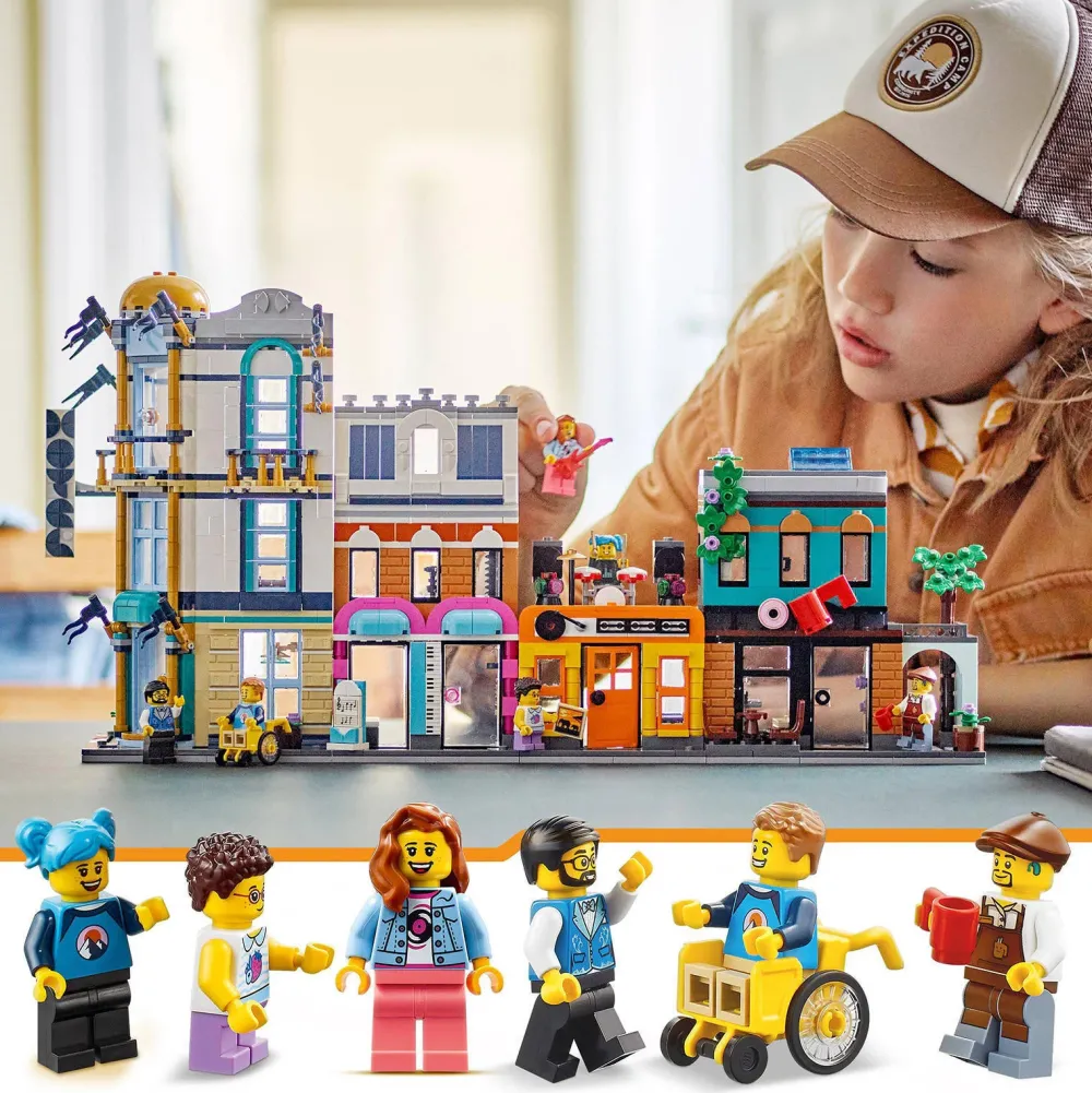 LEGO Creator 3-In-1 Hoofdstraat 31141