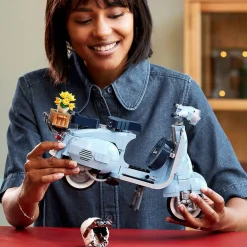 LEGO Icons Vespa 10298
