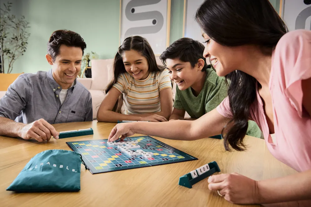 Mattel Y9599 Scrabble Original