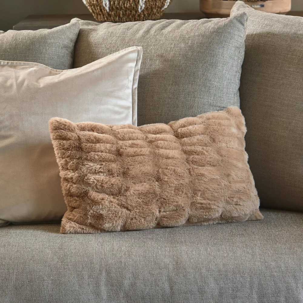 Outlet Riviera Maison Sierkussenhoes Belfort Faux Fur (30X50 Cm)