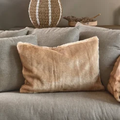 Sale Riviera Maison Sierkussenhoes Veran Faux Fur (45X65 Cm)