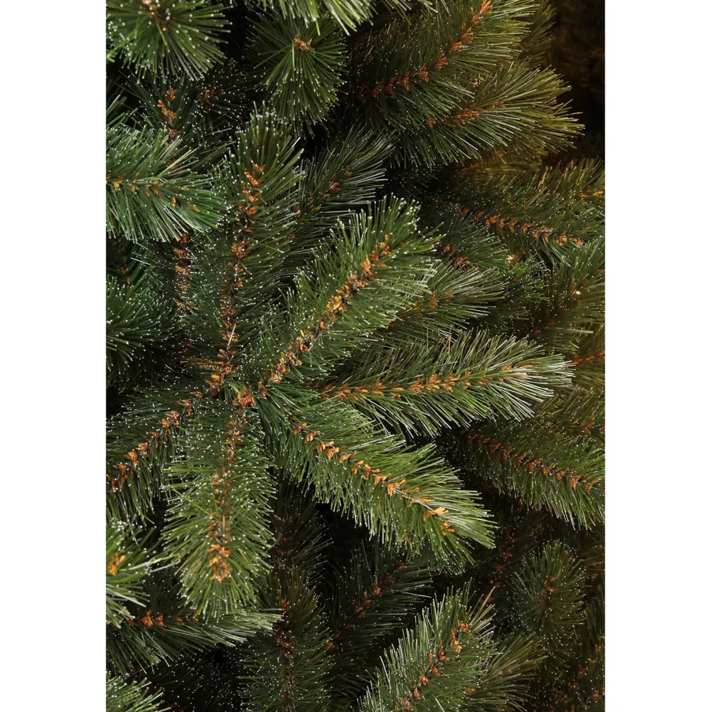 Outlet Triumph Tree Kerstboom Forest Frosted Pine (H215 X O140 Cm)