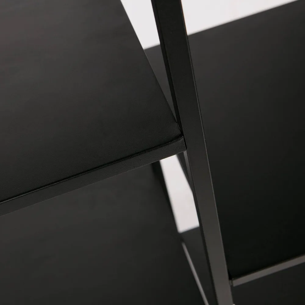 New WOOOD Exclusive Wandkast June