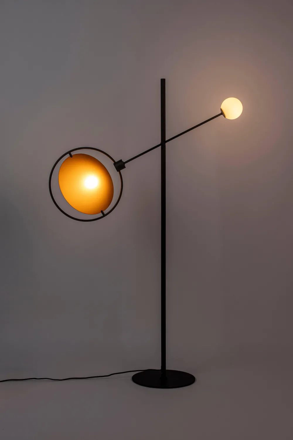 Discount Zuiver Vloerlamp Sirius